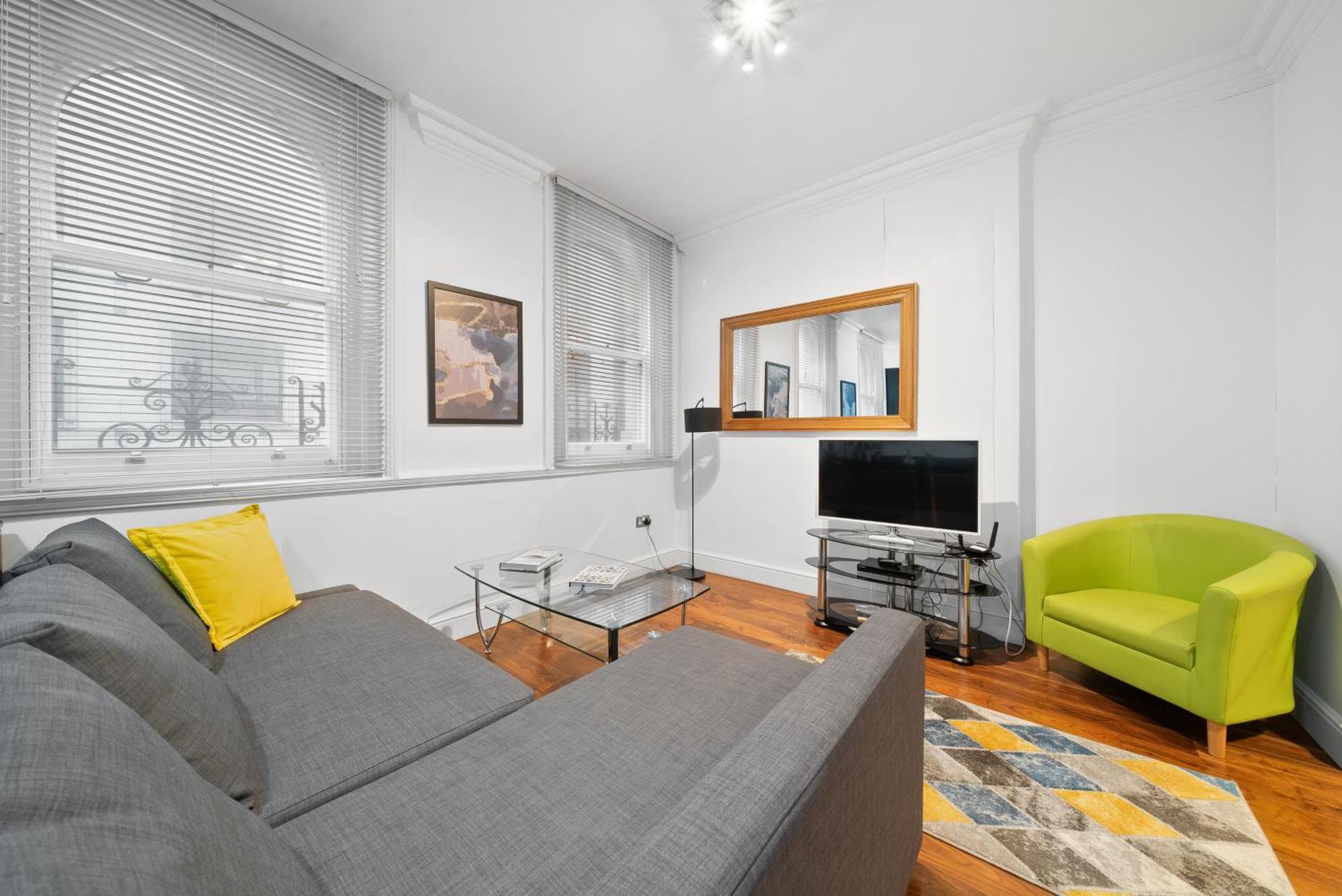 3, 48 Bishopsgate By Living * Лондон